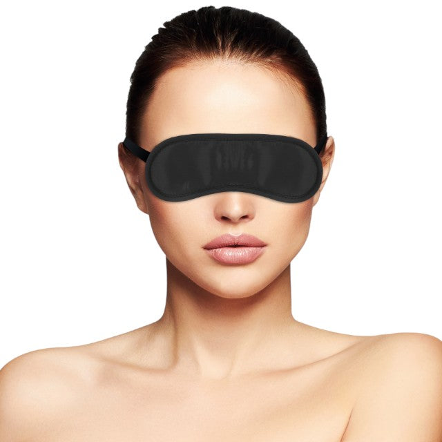 Mască DARKNESS Straight Black Soft Mask, pentru jocuri erotice în cuplu, din satin, cu bandă elastică reglabilă, negru 1 Mască DARKNESS Straight Black Soft Mask, pentru jocuri erotice în cuplu, din satin, cu bandă elastică reglabilă, negru