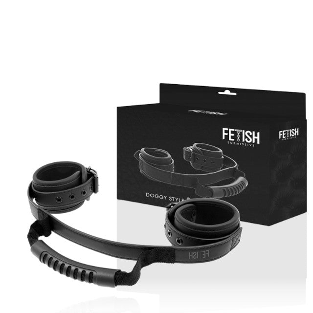 Cătușe FETISH SUBMISSIVE Noprene Lining Handcuffs, pentru jocuri erotice BDSM, din piele vegană, reglabile, culoare negru 1 Cătușe FETISH SUBMISSIVE Noprene Lining Handcuffs, pentru jocuri erotice BDSM, din piele vegană, reglabile, culoare negru