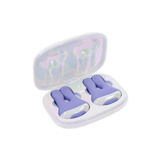 Cleme vibratoare pentru sfârcuri PLAYBOY In A Pinch, control prin telecomandă, 4 funcții de vibrație, rezistente la apă, mov 1 Cleme vibratoare pentru sfârcuri PLAYBOY In A Pinch, control prin telecomandă, 4 funcții de vibrație, rezistente la apă, mov